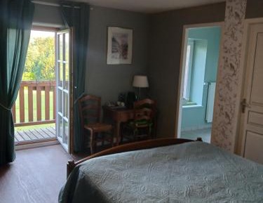 Deluxe Double Room with Balcony