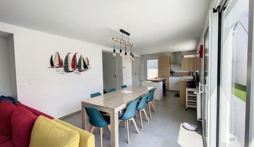 Four-Bedroom Holiday Home
