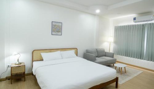 Standard King Room