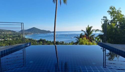 Blue Lotus Villa with Sea View and Private Pool