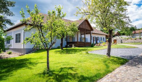 Superior Chalet
