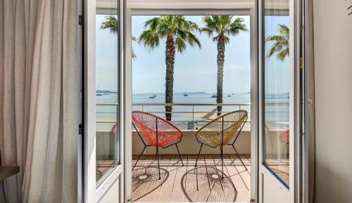 Executive Twin Room with Sea View