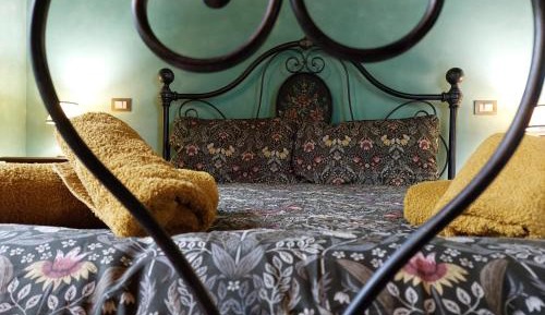 King Room with Mountain View