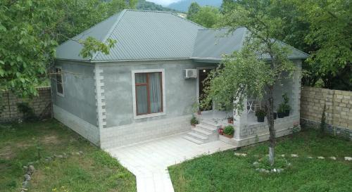 Apartment with Garden View