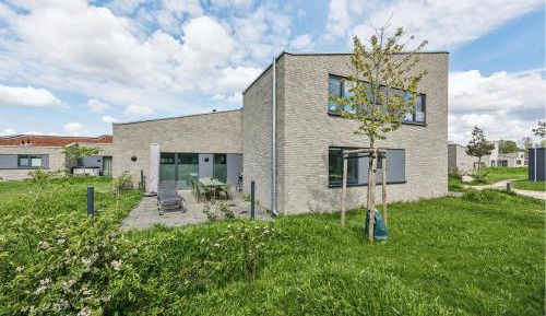 Five-Bedroom Holiday Home