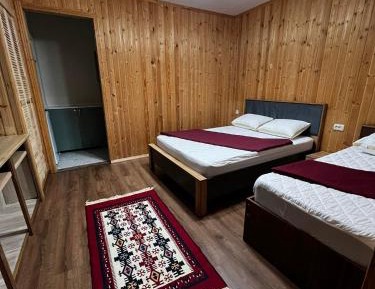 Quadruple Room with Private Bathroom