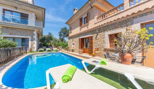 Five-Bedroom Villa