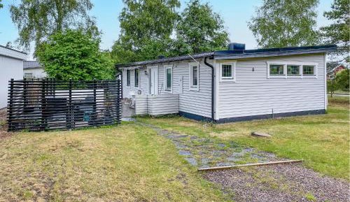 Three-Bedroom Holiday Home 