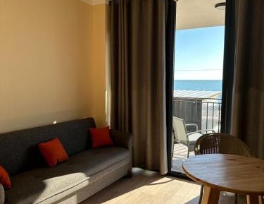 Family Room with Sea View