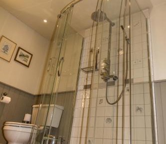 Deluxe Double Room with Shower