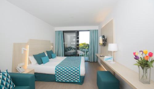 Rooftop Junior Suite with Jacuzzi