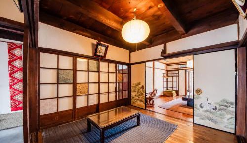 Japanese-Style Townhouse