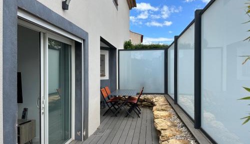 Apartment with Terrace