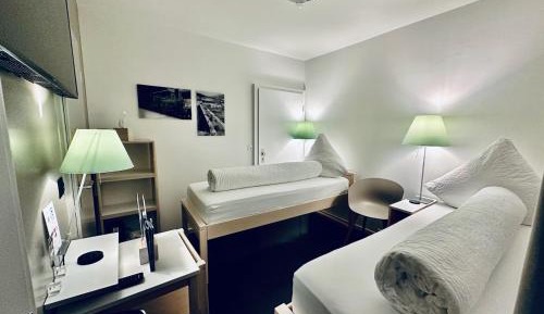 Economy Twin Room
