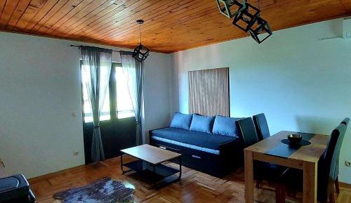 One-Bedroom Holiday Home