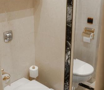 Deluxe King Studio