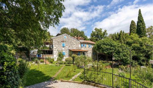 Two-Bedroom Holiday Home