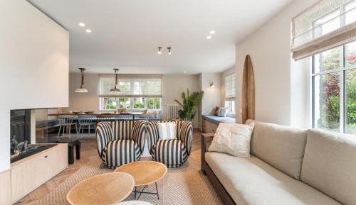 Four-Bedroom Holiday Home