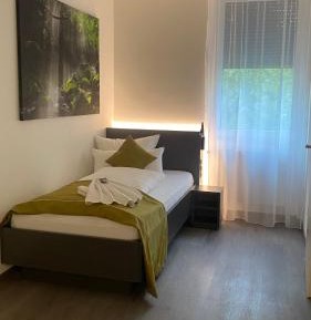 Economy Single Room