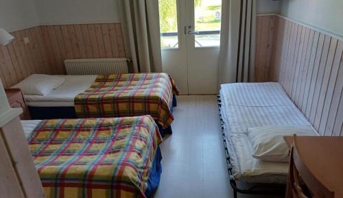 Twin Room with Balcony and Extra bed (optional)