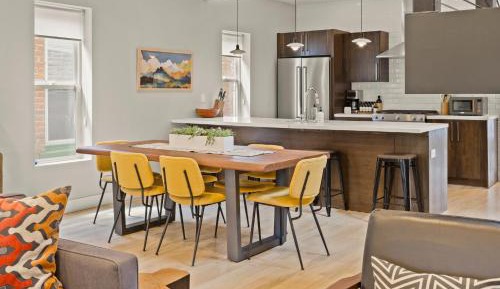 Three-Bedroom Holiday Home 