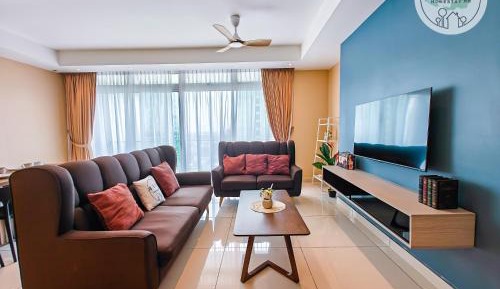 Four-Bedroom Premier Apartment