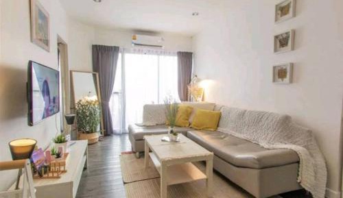 One-Bedroom Apartment with Balcony and City View