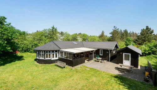 Four-Bedroom Holiday Home