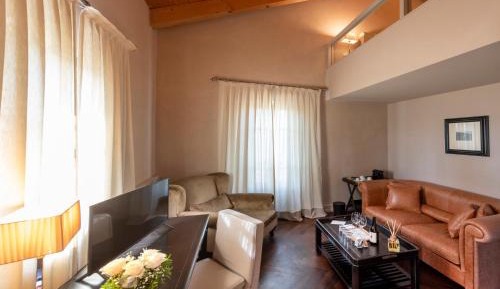 Loft with Spa Access