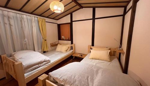 Economy Twin Room