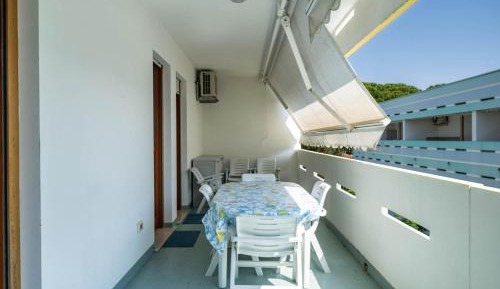Two-Bedroom Superior Apartment
