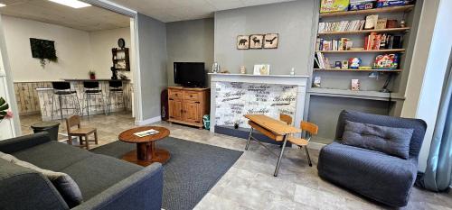 One-Bedroom Standard Apartment