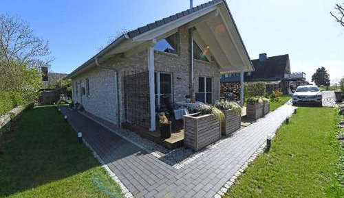 Three-Bedroom Holiday Home 