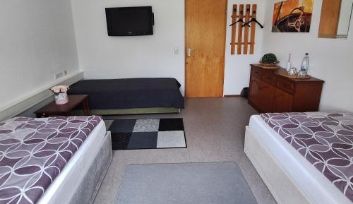 Triple Room with Shared Bathroom