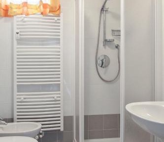 Two-Bedroom Apartment (4 Adults + 2 Children)