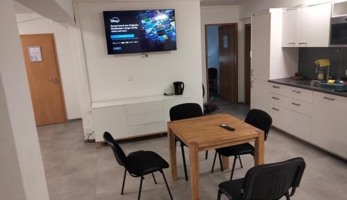 Standard Twin Room with Shared Bathroom