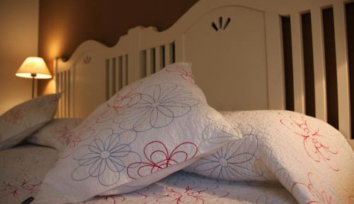 Double Room (2 Adults + 1 Child )