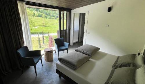 Deluxe Double Room with Mountain View