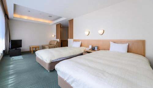Universal Twin Room - Non-Smoking