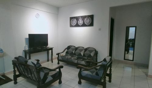 Three-Bedroom Apartment