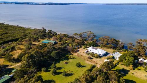 Four-Bedroom Holiday Home