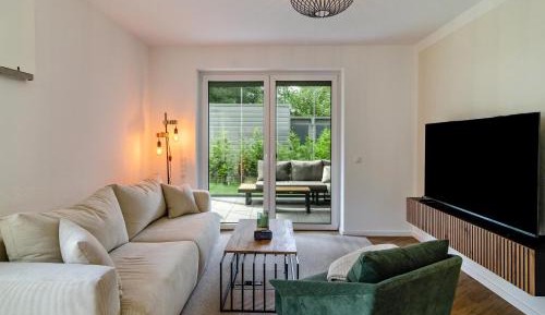 Superior One-Bedroom Apartment