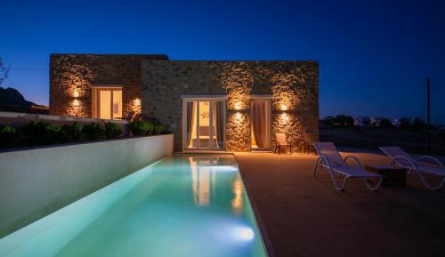 Deluxe Double or Twin Room with Pool Access