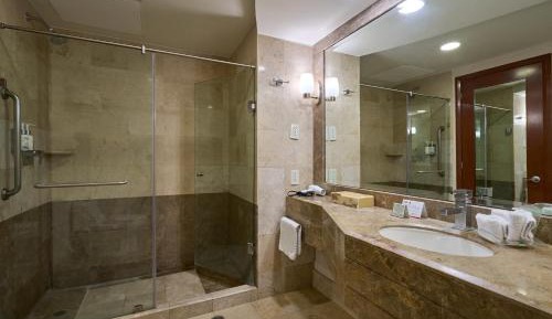 Standard King Room with Mini-bar