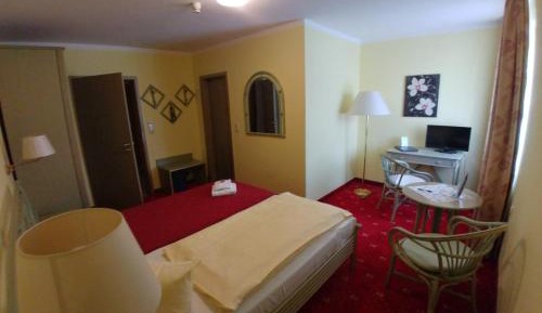 Classic Single Room