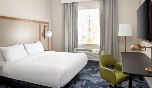 Standard King Room