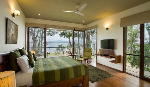 King Room with Pool View