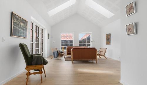 Three-Bedroom Holiday Home 
