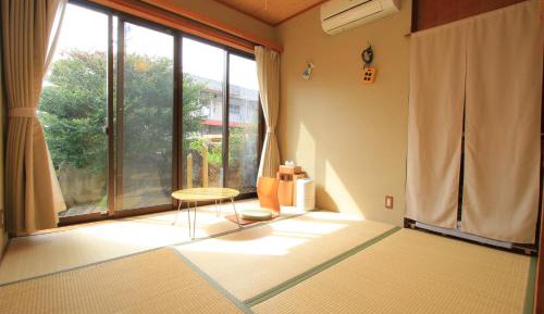 Double Room with Shared Bathroom