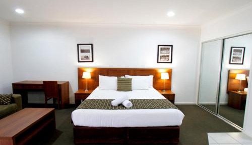Executive King Suite